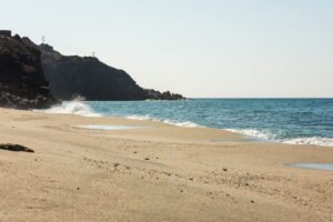Playa de la Fabriquilla: Un remanso de tranquilidad en Almería